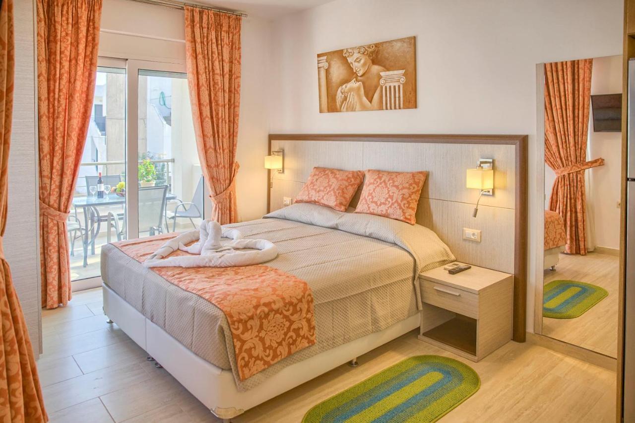 Haraki Bay Hotel And Luxury Apartments Exteriér fotografie